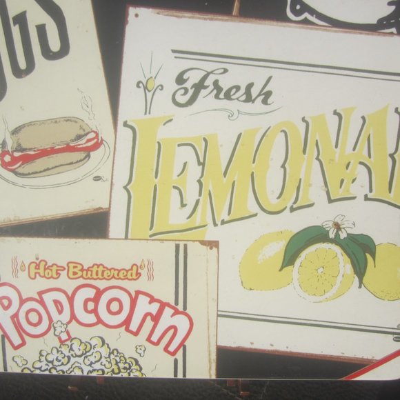 VTG MUMMERT SIGN CO. CERAMIC CUTTING BOARD - Picture 2 of 6